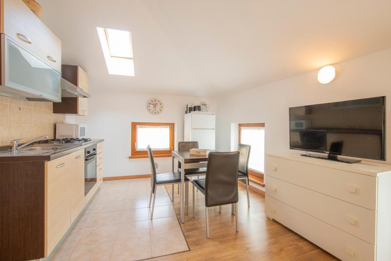Valpolicella Homes Recioto Apartment SantʼAmbrogio di Valpolicella Exteriör bild